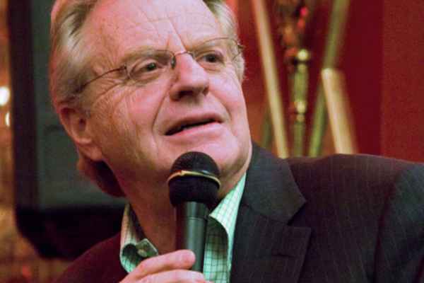 Jerry Springer controversial talk show british American TV host guest politician career death cancer age 79 illness cause interview Emmy award radio Opera Tele