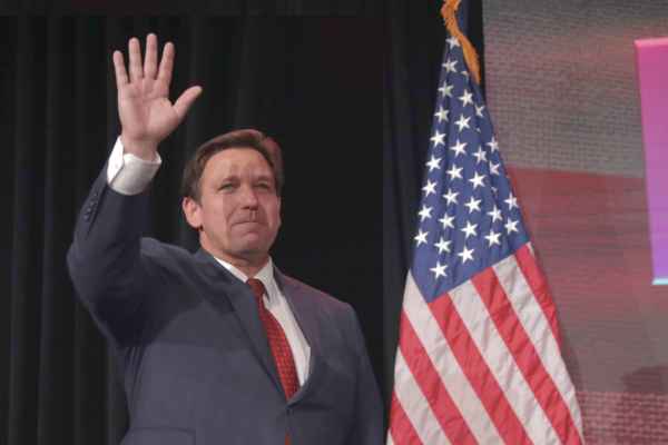 Ron DeSantis President Campaign Republican Governor Florida candidate rising popular highest office United States growing national prominent conservative policy limited government intervention immigration Second Amendment rights tax cut COVID-19 Pandemic communicator media vote appeal young covid-19