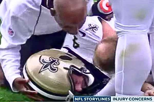 Injured Derek Carr on field - NFL star's AC Joint Sprain - NFL news