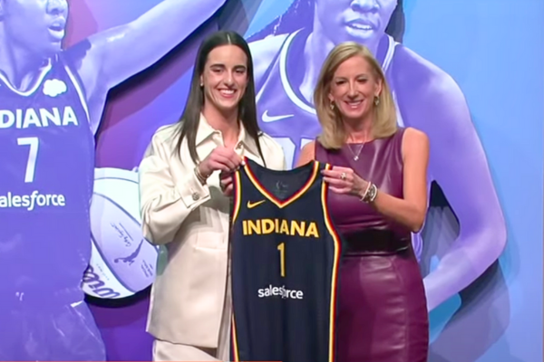 Caitlin Clark, standout prospect of the WNBA Draft, receives honors from Indiana.