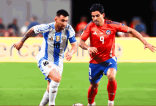 "Chile vs Argentina match with Lautaro Martinez scoring the winning goal at MetLife Stadium"