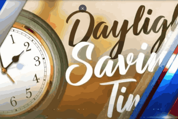 Fall Back time change: Clock showing adjustment for daylight saving time in November